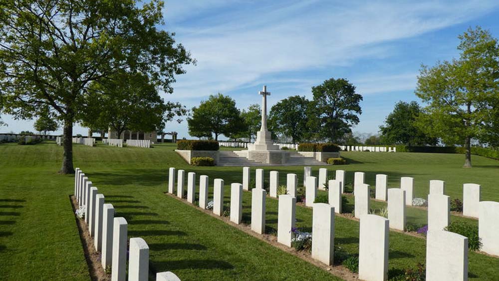 Hottot-les-Bagues War Cemetery