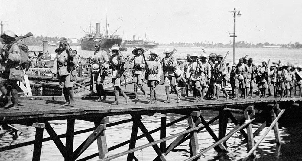 Black and white photograph of WW1 in Africa