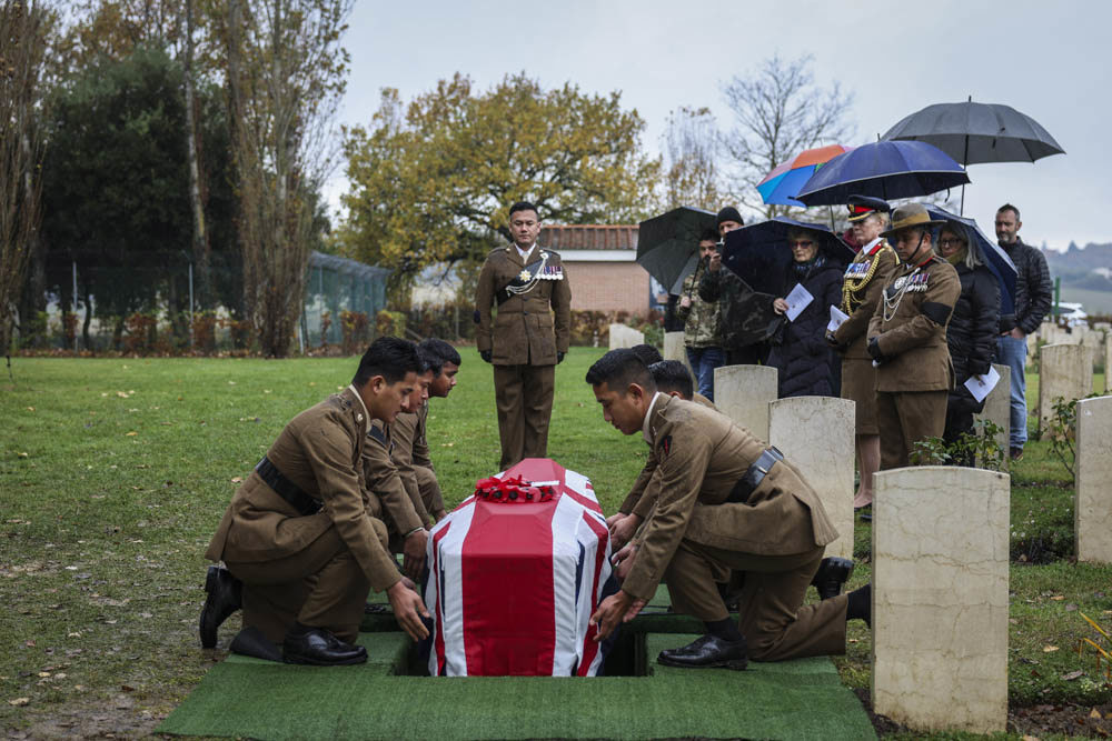 The bearer party lay the unknown soldier at his final resting place.