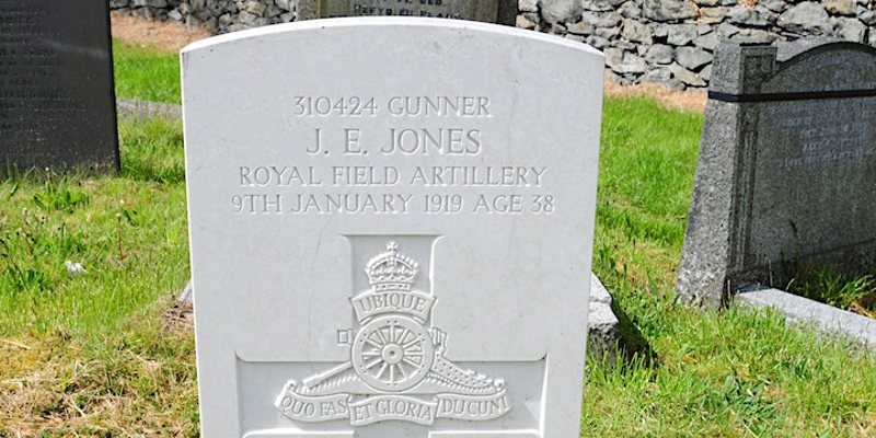 HEadstone at Bangor Glanadda cemetery