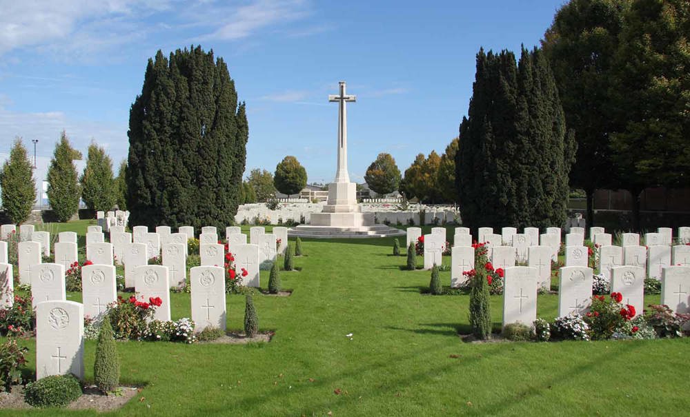 1 HARLEBEKE NEW BRTISH Cemetery
