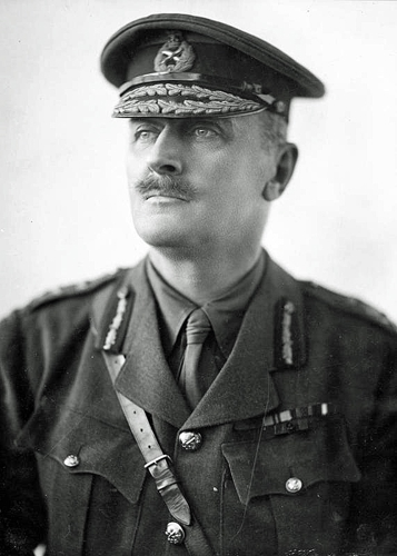 Black and white photo of Edmund Allenby, General of the Egyptian Expeditionary Force