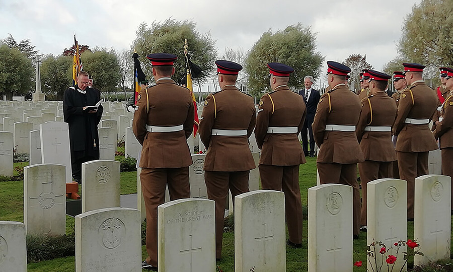 Unknown burial at Perth Cemetery (China wall)