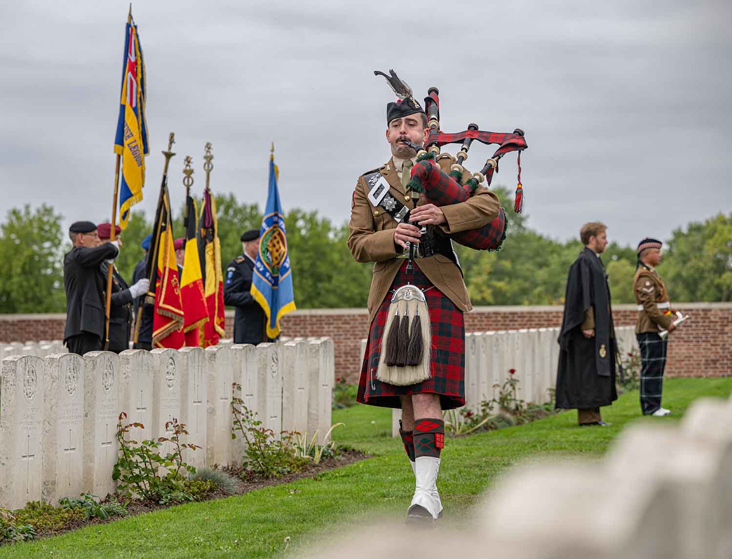 Grave of Guildford soldier missing since 1918 rededicated
