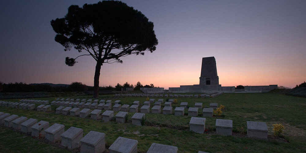 Lone Pine Cemetery