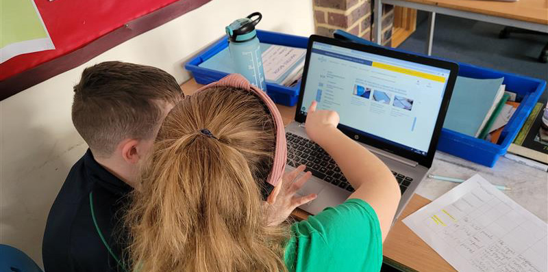 Sign up to the Commonwealth War Graves Education Mailing List Today