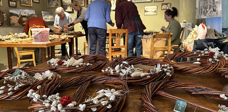 Workshop: Make your own commemorative wreath (bilingual: ENGLISH & DUTCH) - 15 April 2026