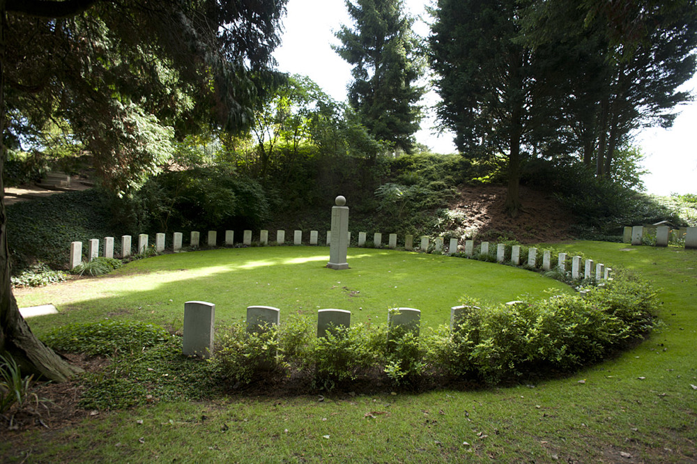 St Symphorien Military Cemetery