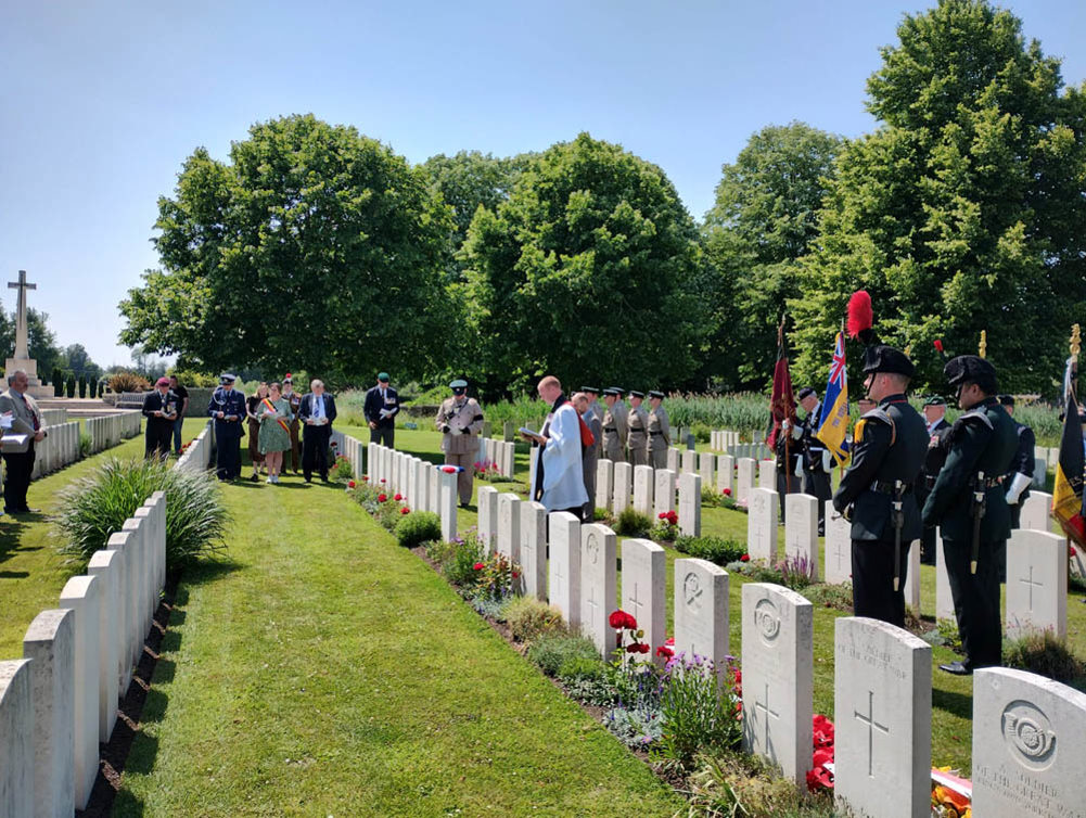 Padre John Storey leads the service for Capt Blencowe