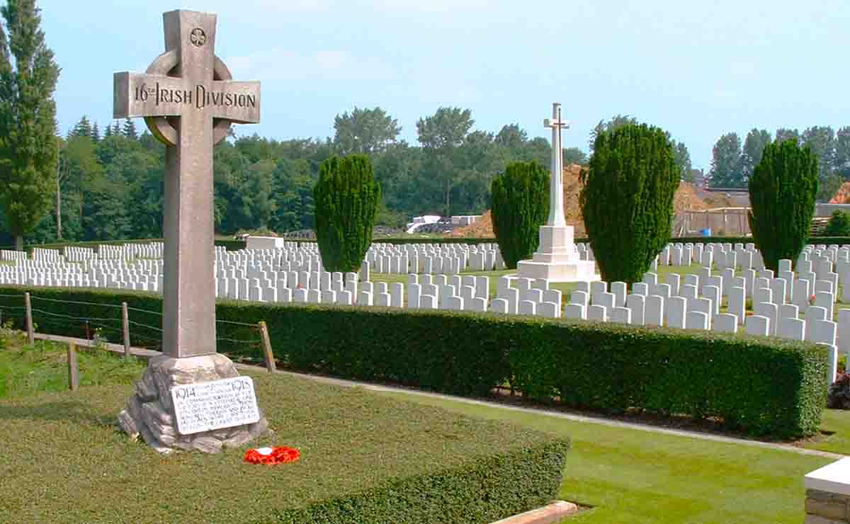 Burial Service for unknown South African soldier