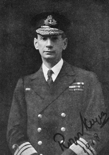 Black and white portrait photograph of Vice-Admiral Sir Roger Keyes in his full dress uniform.