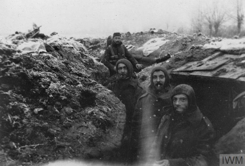 Men of the 2nd Battalion, Argyll and Sutherland Highlanders in a frontline trench on Christmas Day 1914.