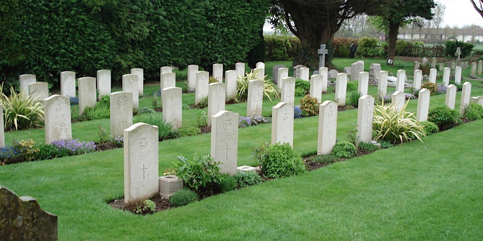 Tangmere (St. Andrew) Churchyard