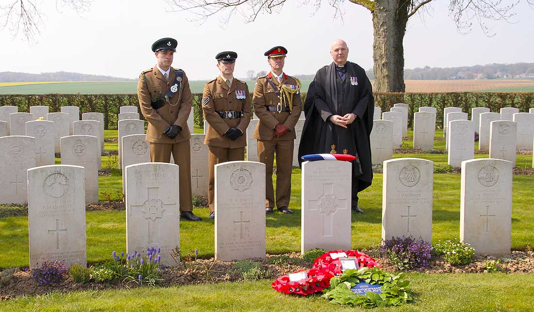 Soldiers who fell a generation apart honoured
