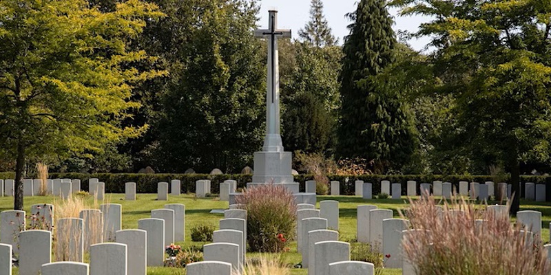 Norwich city cemetery general view