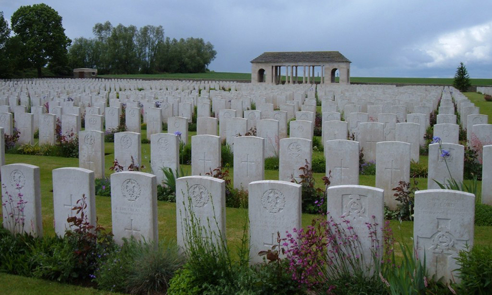 Guards' Cemetery, Lesboeufs