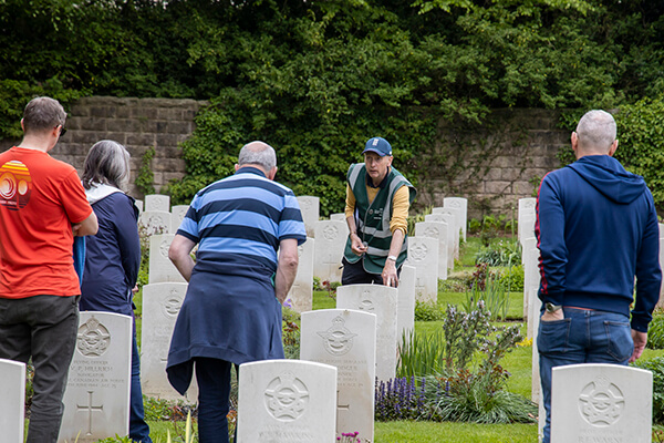 Learn about the World Wars with the CWGC