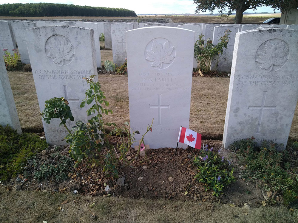 Company Sergeant Major David Parfitt's headstone.