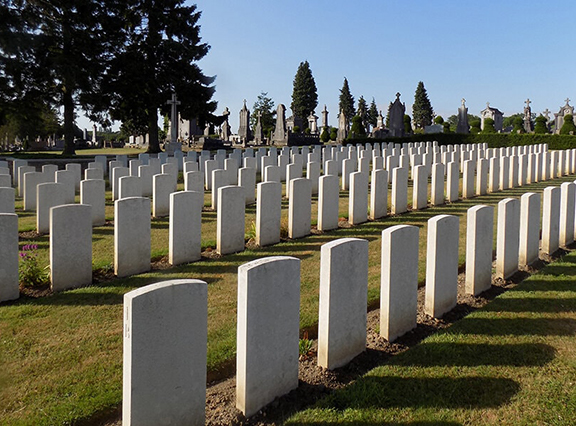 Commemorating the tailors and designers of the Great War