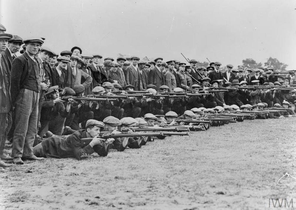 Recruits of the 'Grimsby Chums' , later the 10th Battalion, Lincolnshire Regiment, during rifle training, September 1914.