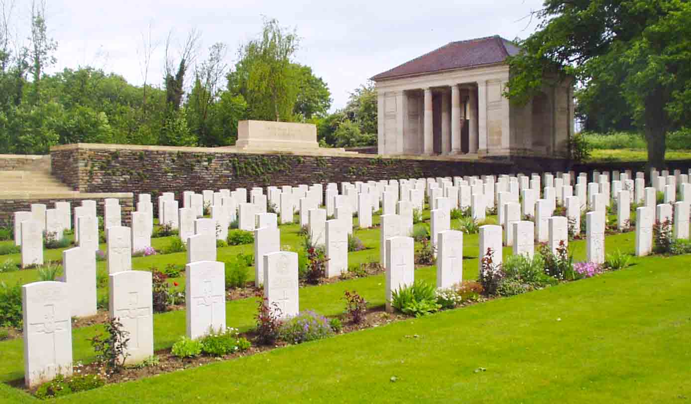Rededication service for Lieutenant George Kenneth Steinberg MC of The Machine Gun Corps